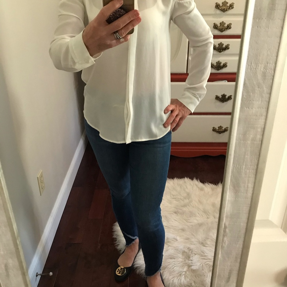 Lumiere cold shoulder blouse - Picture 8 of 11